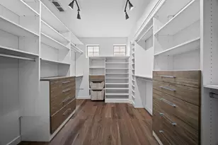 2335 Clark St, Dallas, TX 75204 - Photo 27