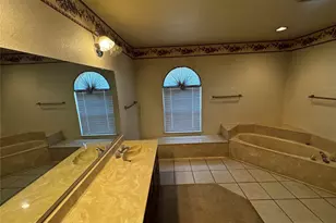 2000 Dan Rowe St, Waco, TX 76704 - Photo 15