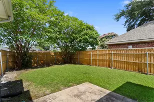 1229 Clear Creek Dr, Mesquite, TX 75181 - Photo 5