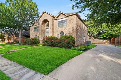 8017 Arlie Lane, North Richland Hills, TX 76182 - Photo 5