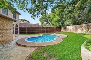 8017 Arlie Ln, North Richland Hills, TX 76182 - Photo 33