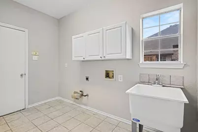 8017 Arlie Lane, North Richland Hills, TX 76182 - Photo 33