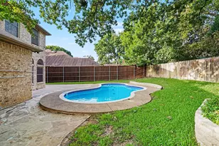8017 Arlie Ln, North Richland Hills, TX 76182 - Photo 31