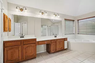 8017 Arlie Ln, North Richland Hills, TX 76182 - Photo 19