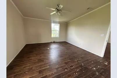 268 W Oaks, Victoria, TX 77905 - Photo 13