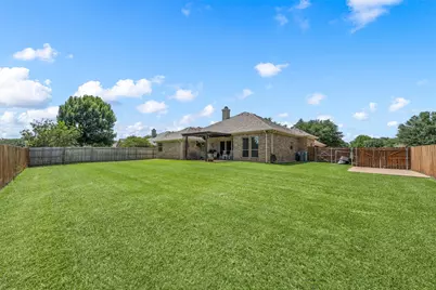 208 Silver Spur Trail, McGregor, TX 76657 - Photo 37