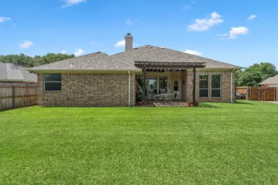 208 Silver Spur Trail, McGregor, TX 76657 - Photo 13
