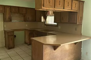 760 Williams St, Italy, TX 76651 - Photo 7
