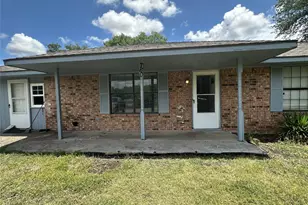 760 Williams St, Italy, TX 76651 - Photo 3
