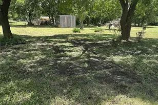 760 Williams St, Italy, TX 76651 - Photo 27
