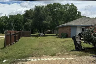 760 Williams St, Italy, TX 76651 - Photo 33