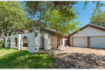 3111 Traylor Boulevard, Rockport, TX 78382 - Photo 3