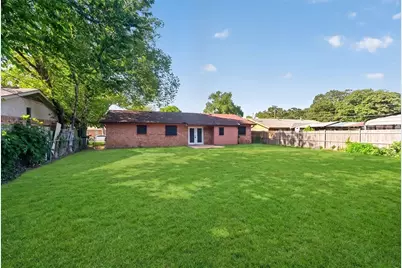 3856 Brambleton Place, Forest Hill, TX 76119 - Photo 25