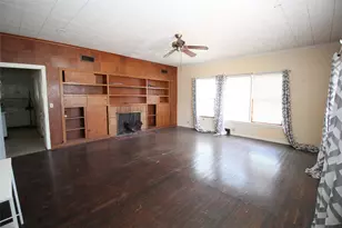 410 N Munday Ave, Munday, TX 76371 - Photo 11