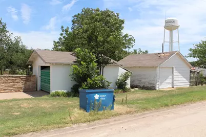 410 N Munday Avenue, Munday, TX 76371 - Photo 25