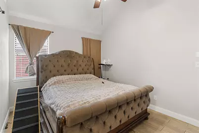 2219 Greenview Drive, Carrollton, TX 75010 - Photo 11