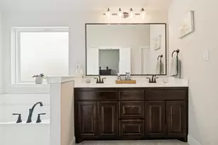 2108 Hill Crest Ct, Weatherford, TX 76086 - Photo 19