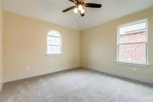 11651 Yoakum Dr, Frisco, TX 75035 - Photo 23