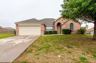 1140 Victory Bells Dr, Fort Worth, TX 76052 - Photo 1