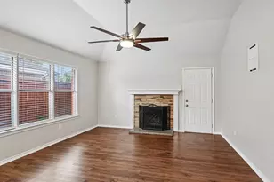 4220 Maryanne Pl, Haltom City, TX 76137 - Photo 11