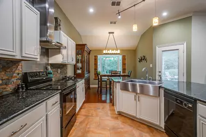 4056 Tortoise Lane, Fort Worth, TX 76135 - Photo 21