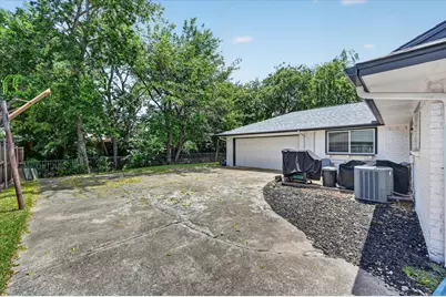 2720 Chadwick Drive, Plano, TX 75075 - Photo 31