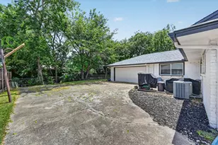 2720 Chadwick Dr, Plano, TX 75075 - Photo 31