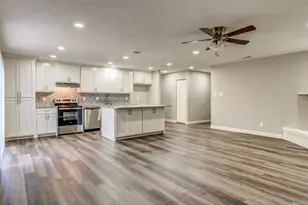 7813 Evening Star, Fort Worth, TX 76133 - Photo 3