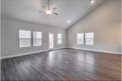 404 Dempsey Drive, McKinney, TX 75071 - Photo 5