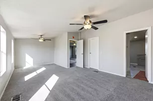 11105 McKinley Dr, Venus, TX 76084 - Photo 17