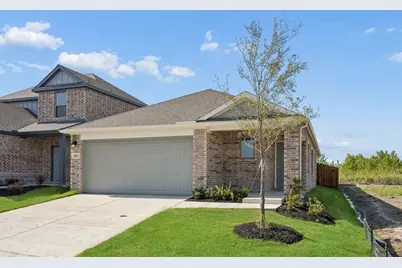 831 Hillcrest Bouvelard, Princeton, TX 75407 - Photo 1