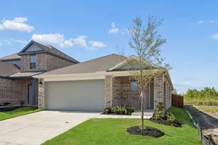 831 Hillcrest Bouvelard, Princeton, TX 75407 - Photo 1