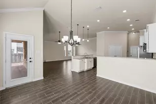 1201 Drummond Cir, Woodway, TX 76712 - Photo 9