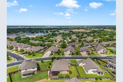 1201 Drummond Circle, Woodway, TX 76712 - Photo 37