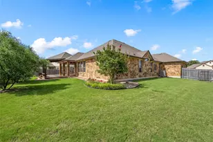 1201 Drummond Cir, Woodway, TX 76712 - Photo 35