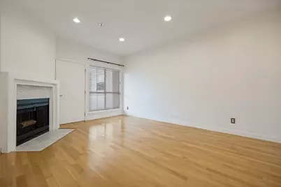 4111 Cole Avenue #32, Dallas, TX 75204 - Photo 3