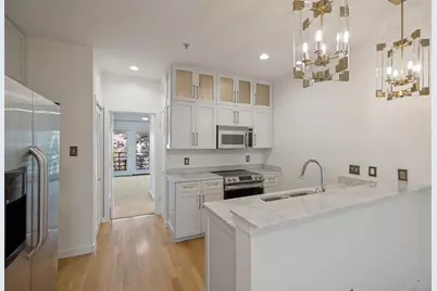 4111 Cole Avenue #32, Dallas, TX 75204 - Photo 5