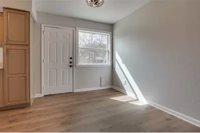800 E Tucker Boulevard, Arlington, TX 76010 - Photo 7