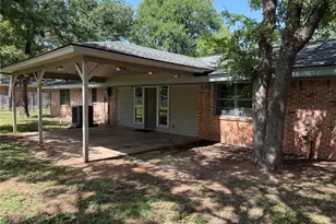 504 Austin Dr, Mineral Wells, TX 76067 - Photo 29