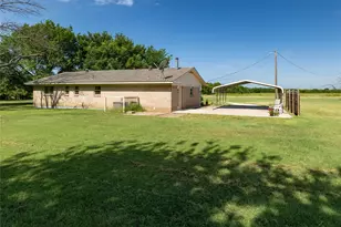 6388 Fm 2071, Gainesville, TX 76240 - Photo 31
