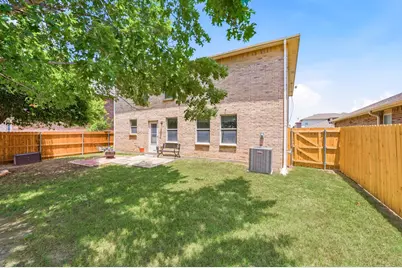 1828 Kittredge Way, Fort Worth, TX 76247 - Photo 33