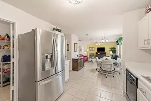 1828 Kittredge Way, Fort Worth, TX 76247 - Photo 15