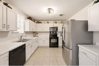 1828 Kittredge Way, Fort Worth, TX 76247 - Photo 13