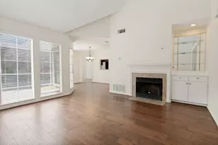 18131 Whispering Gables Ln, Dallas, TX 75287 - Photo 7