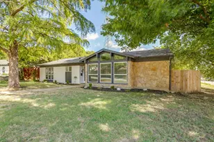 6400 Winn St, Fort Worth, TX 76133 - Photo 3