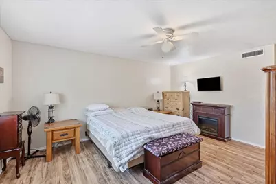 1322 Paris Drive, Garland, TX 75040 - Photo 11