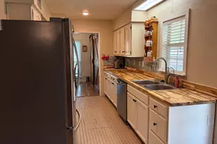 1322 Paris Dr, Garland, TX 75040 - Photo 7