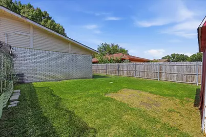 1322 Paris Drive, Garland, TX 75040 - Photo 19