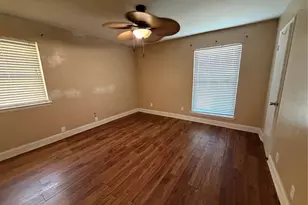 3241 Little River Dr, Dallas, TX 75241 - Photo 13