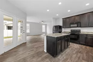 1009 Providence Blvd, Providence Village, TX 76227 - Photo 7